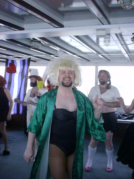 The VisQueens: ...No Drinkin Allowed...